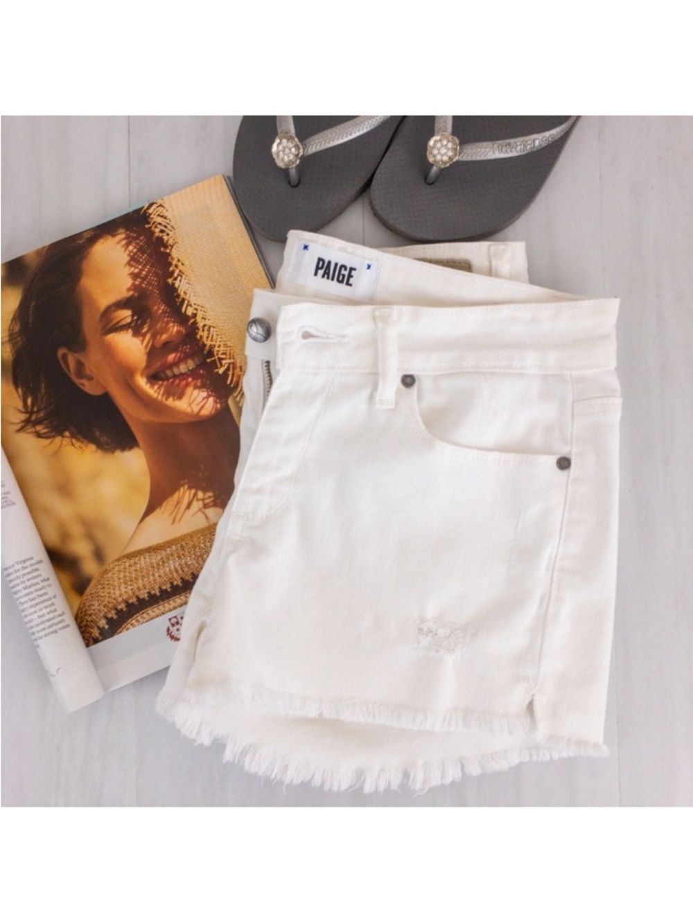 Paige White Wreckage Cut Off Distressed Jean Shorts size 31